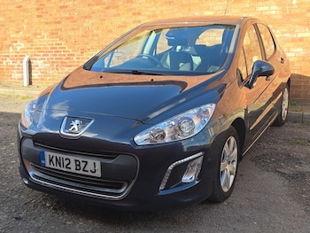 Used Peugeot 308 2012 for sale - 77838802: Photo