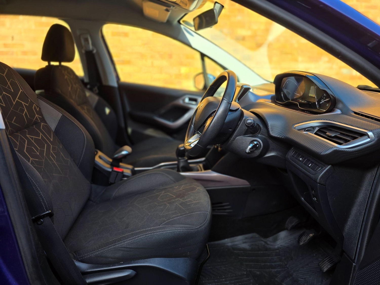 Used Peugeot 2008 for sale - 77769394: Photo 16