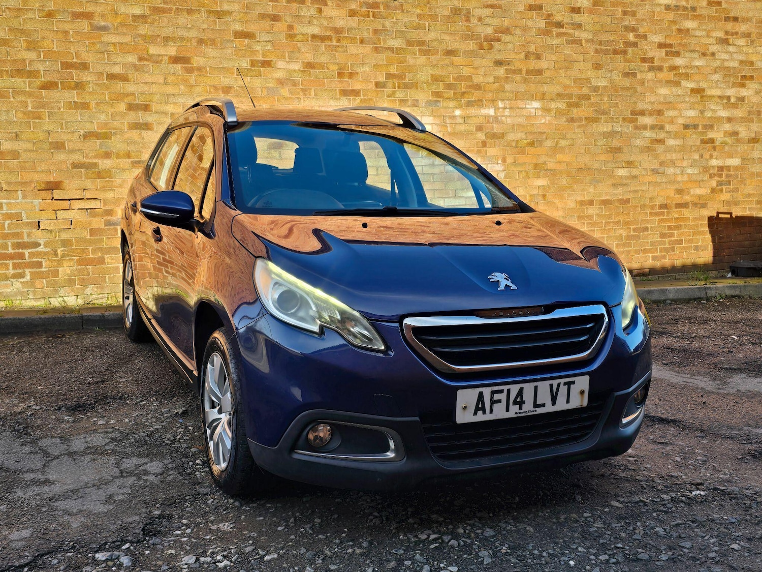 Used Peugeot 2008 for sale - 77769394: Photo 2