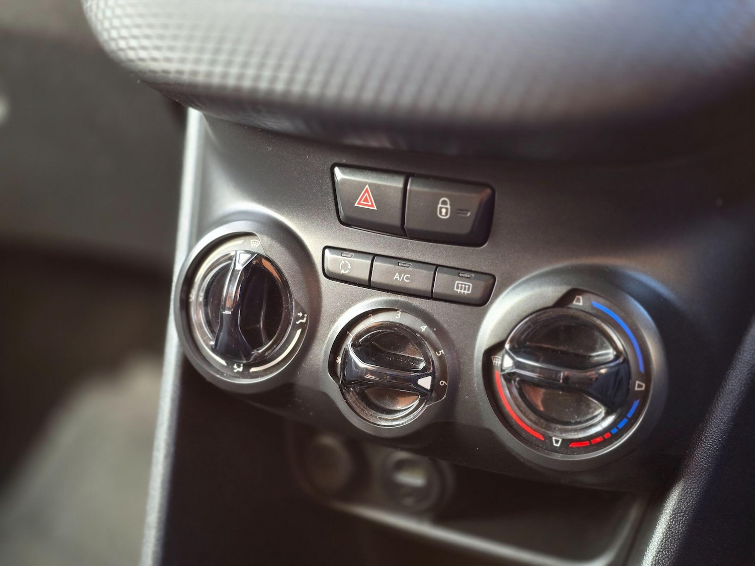 Used Peugeot 2008 for sale - 77769394: Photo 30