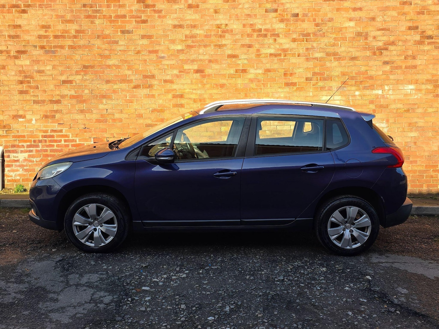 Used Peugeot 2008 for sale - 77769394: Photo 5