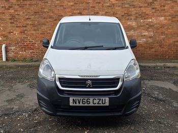 Used Peugeot Partner 2017 for sale - 77769695: Photo