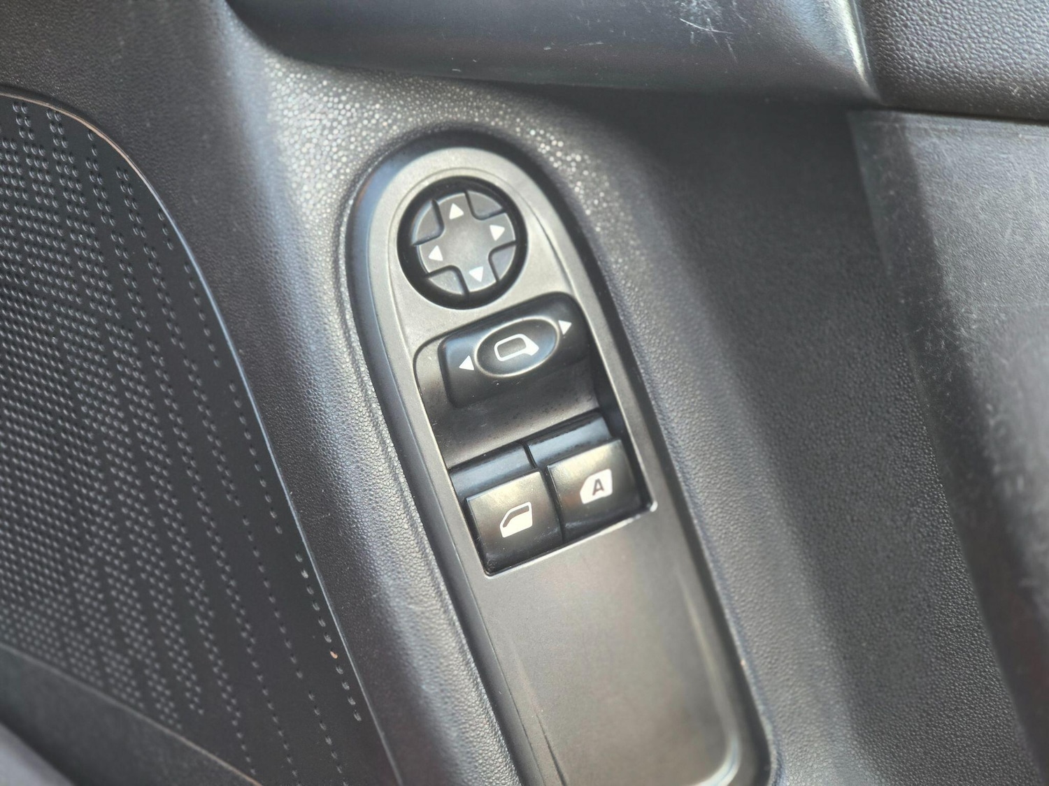 Used Citroen C3 for sale - 77768598: Photo 35