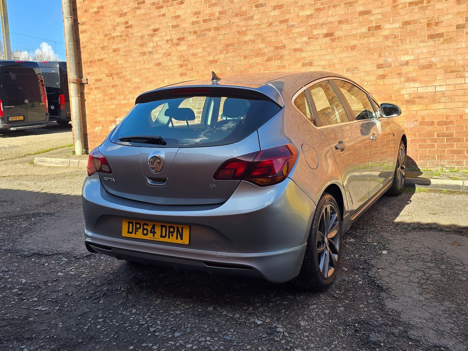 Used Vauxhall Astra for sale - 78219975: Photo 9