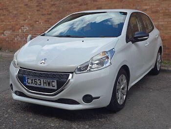 Used Peugeot 208 2013 for sale - 78475494: Photo