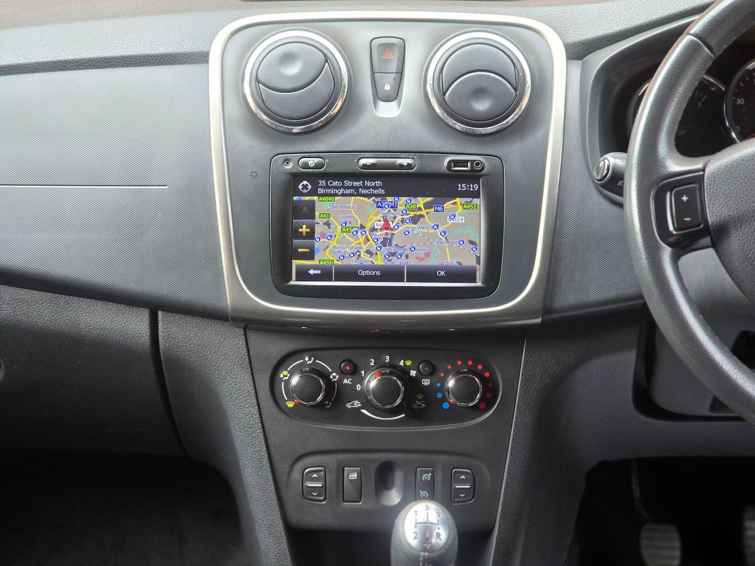 Used Dacia Sandero Stepway for sale - 77768778: Photo 32