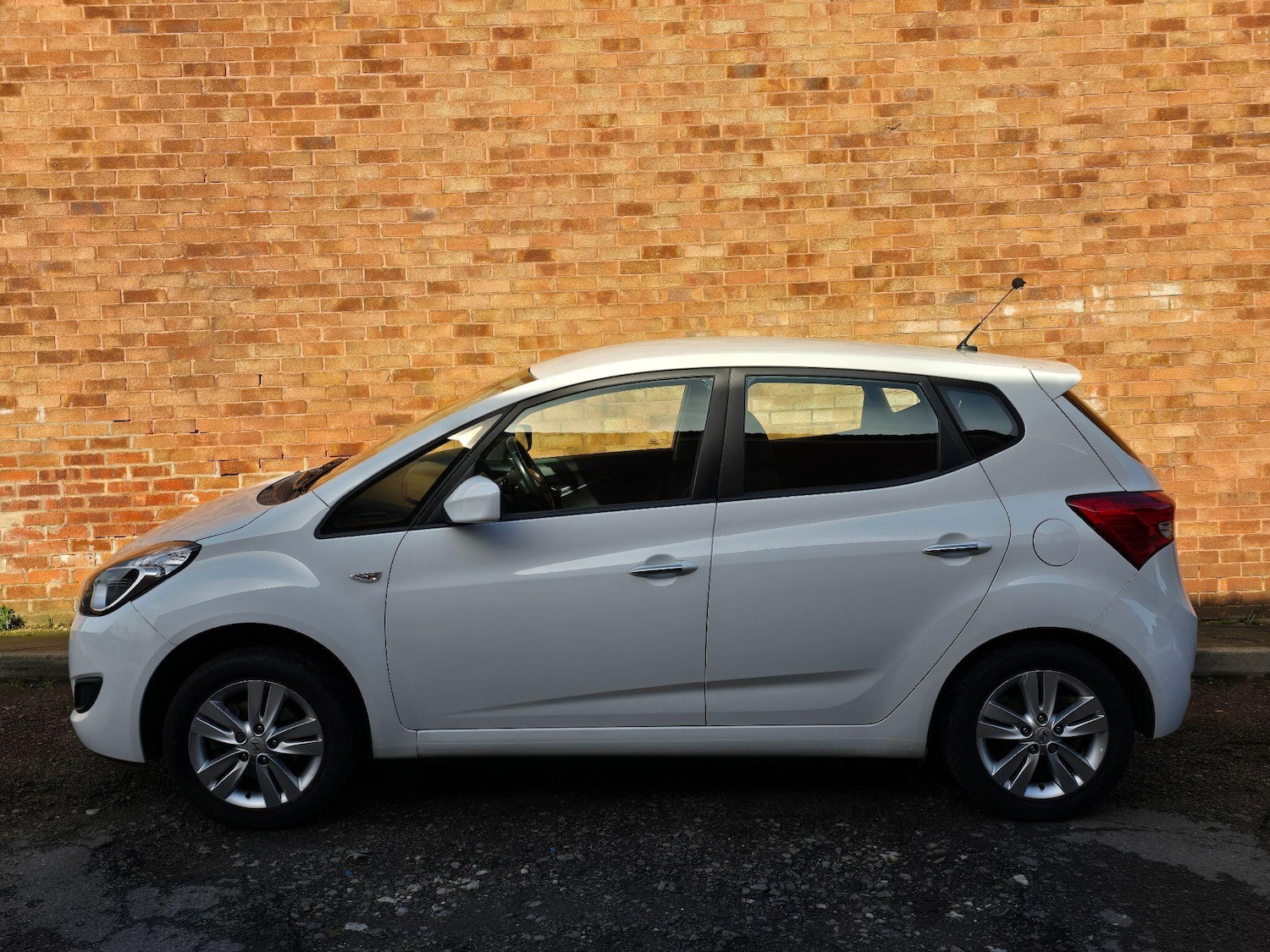 Used Hyundai Ix20 for sale - 77768334: Photo 5