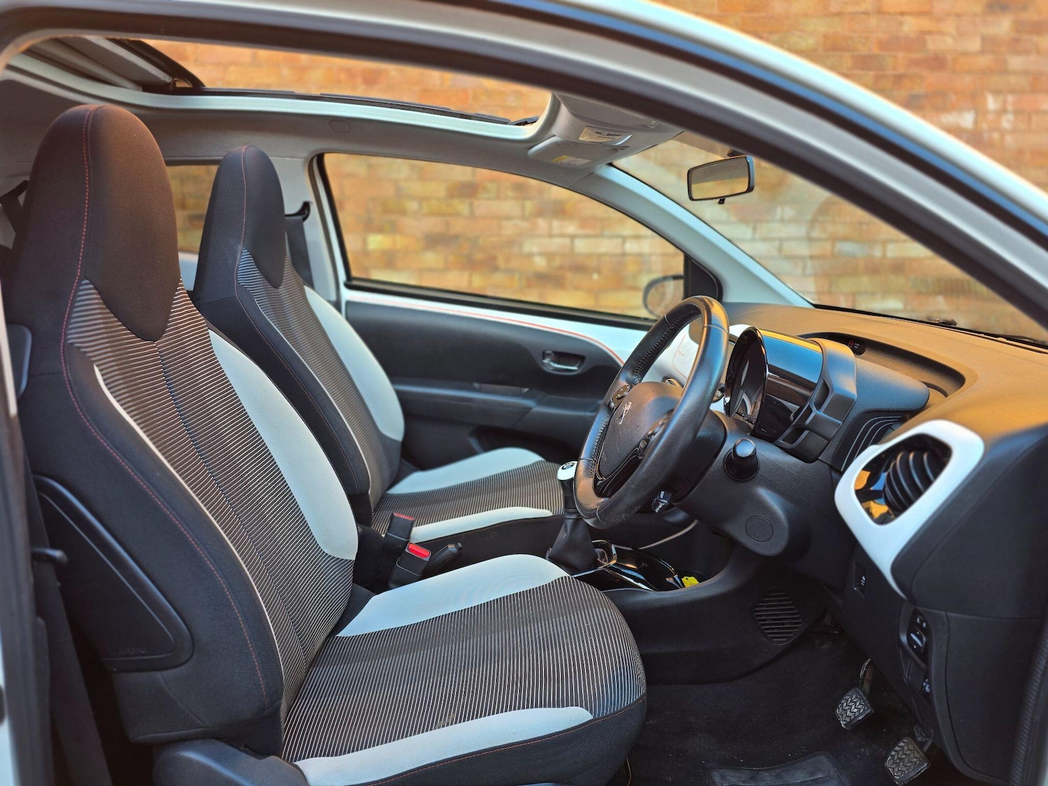 Used Peugeot 108 for sale - 77768286: Photo 16