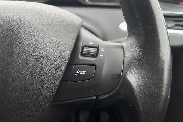 Used Peugeot 208 2018 for sale - 76204462: Photo 22