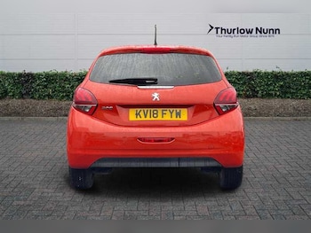 Used Peugeot 208 2018 for sale - 76204462: Photo 4