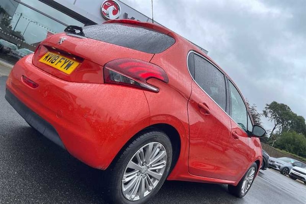 Used Peugeot 208 2018 for sale - 76204462: Photo 54