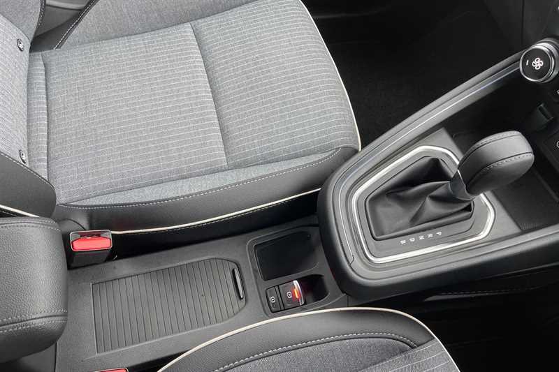 Used Renault Clio 2025 for sale - 77513522: Photo 14