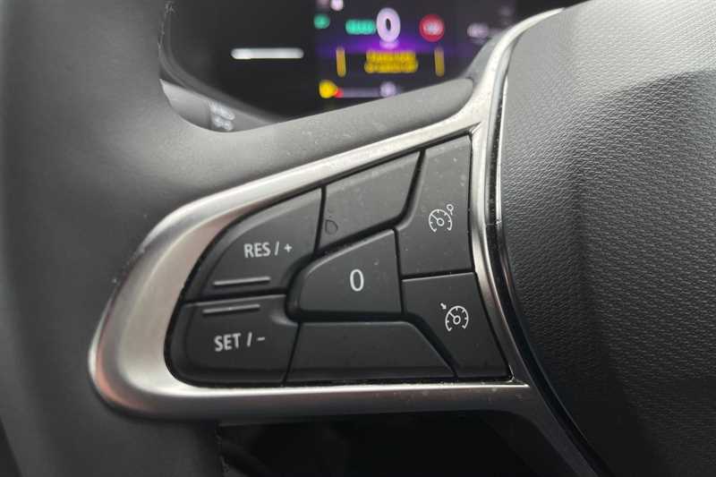 Used Renault Clio 2025 for sale - 77513522: Photo 21