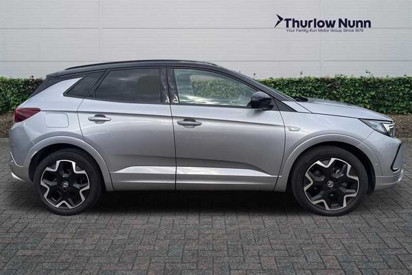 Used Vauxhall Grandland 2023 for sale - 76204504: Photo 2