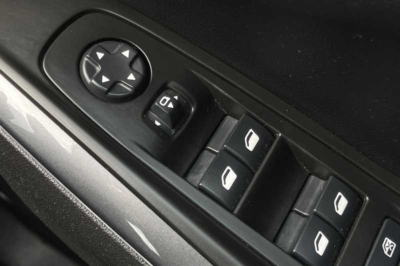 Used Vauxhall Grandland X 2020 for sale - 76459208: Photo 32