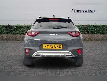 Used Kia Stonic 2022 for sale - 76204242: Photo 4