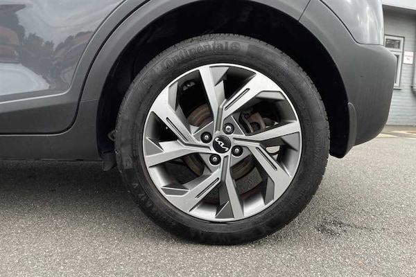 Used Kia Stonic 2022 for sale - 76204242: Photo 9