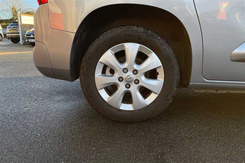 Used Vauxhall Combo Life 2020 for sale - 76705930: Photo 10