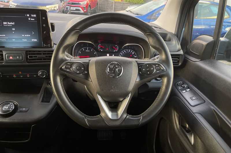 Used Vauxhall Combo Life 2020 for sale - 76705930: Photo 12