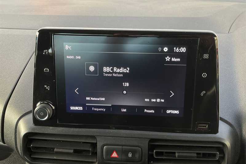 Used Vauxhall Combo Life 2020 for sale - 76705930: Photo 18