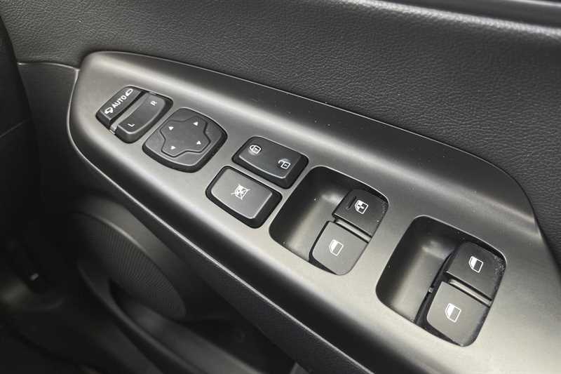 Used Hyundai KONA 2022 for sale - 76372650: Photo 16