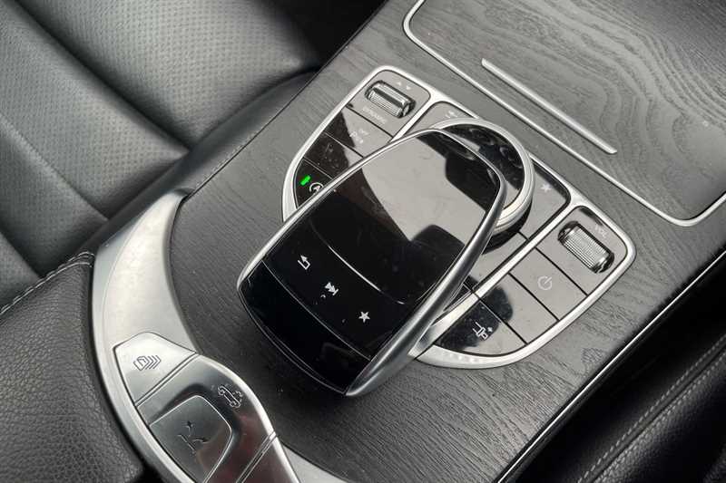 Used Mercedes-Benz C Class 2017 for sale - 77513495: Photo 33