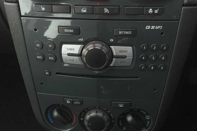 Used Vauxhall Corsa 2012 for sale - 77085057: Photo 31