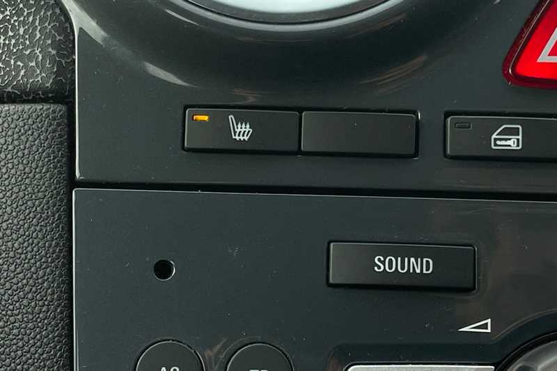 Used Vauxhall Corsa 2012 for sale - 77085057: Photo 33