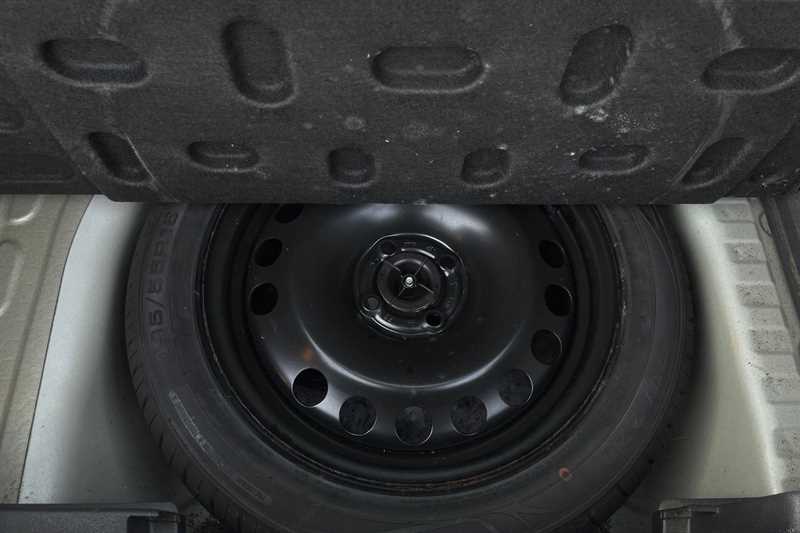 Used Vauxhall Corsa 2012 for sale - 77085057: Photo 43