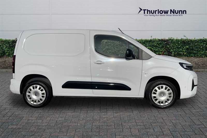 Used Vauxhall Combo 2024 for sale - 76297727: Photo 2