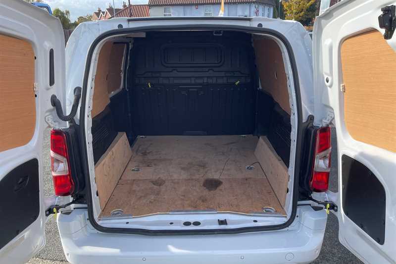 Used Vauxhall Combo 2024 for sale - 76297727: Photo 24