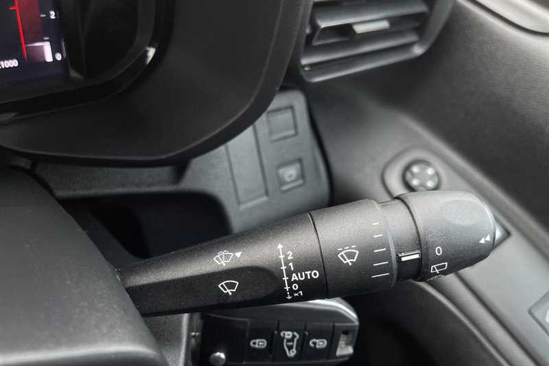 Used Vauxhall Combo 2024 for sale - 77513839: Photo 26