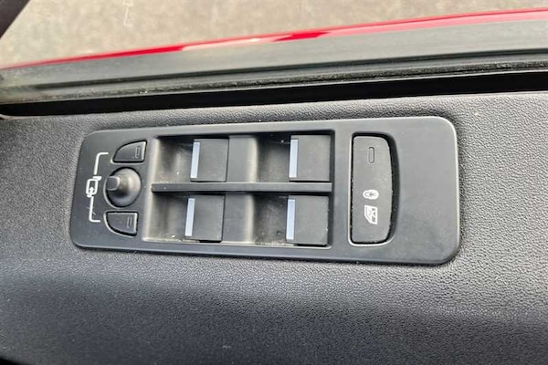 Used Land Rover Discovery Sport for sale - 76204496: Photo 16