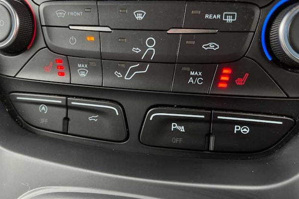 Used Ford Kuga 2019 for sale - 76204240: Photo 30