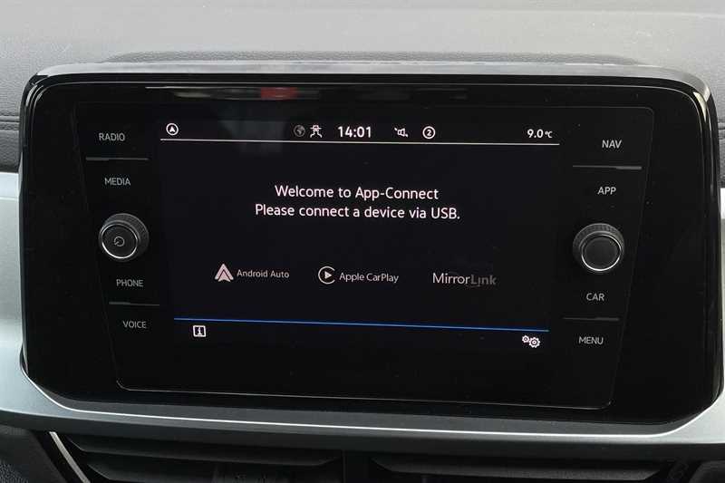 Used Volkswagen T-Roc 2022 for sale - 77471458: Photo 35