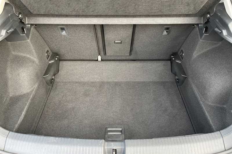 Used Volkswagen T-Roc 2022 for sale - 77471458: Photo 45