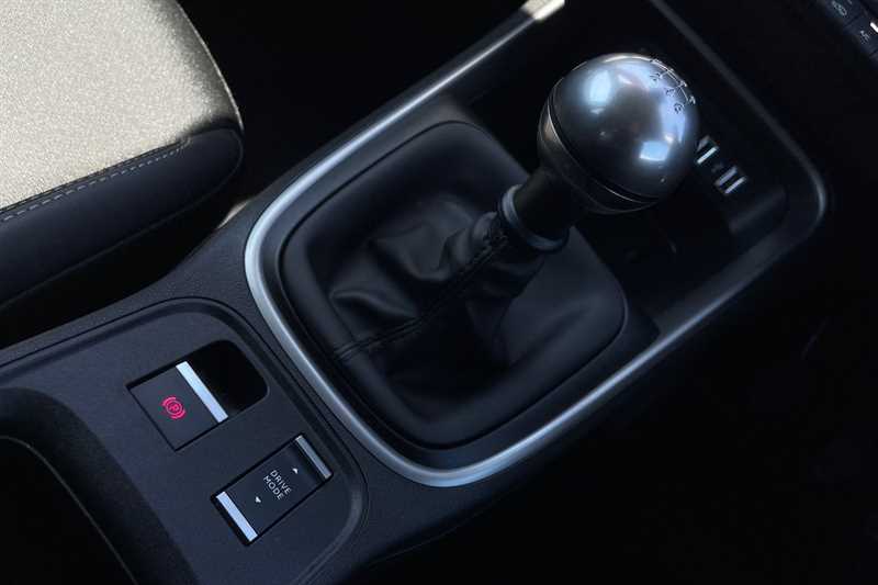 Vehicle 33
