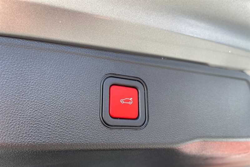 Vehicle 46