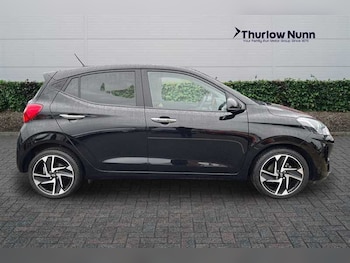 Used Hyundai i10 2024 for sale - 76297708: Photo