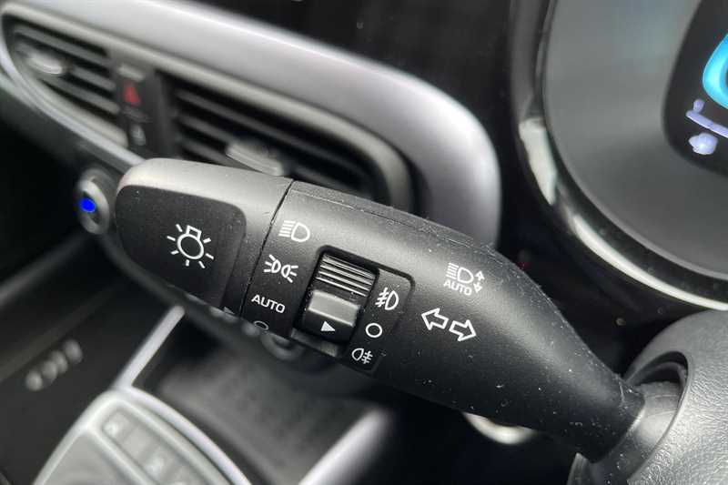 Used Hyundai i10 2024 for sale - 76297708: Photo 30