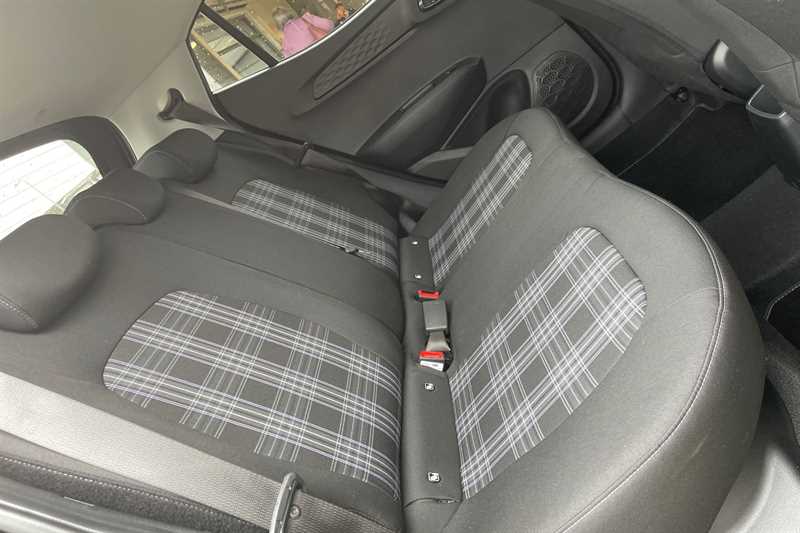 Used Hyundai i10 2024 for sale - 76297708: Photo 41