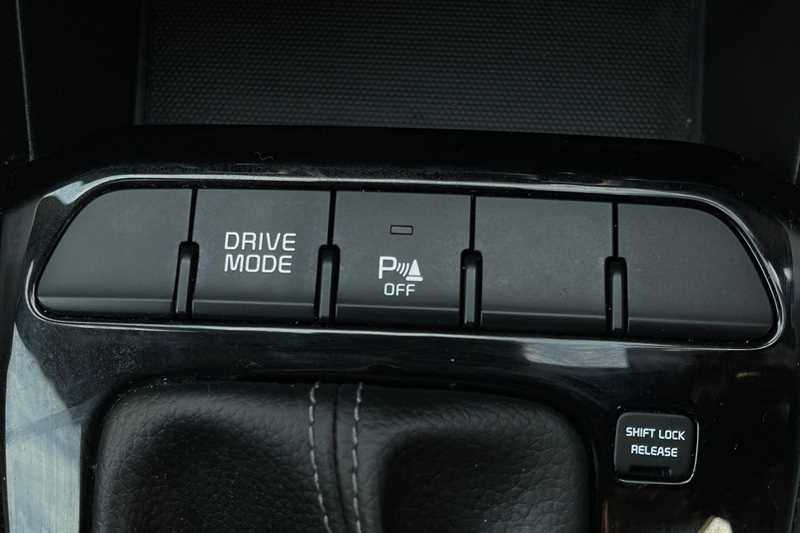 Used Kia Stonic 2022 for sale - 77471907: Photo 31