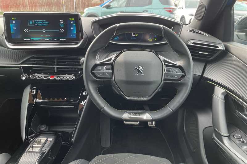 Used Peugeot E-2008 2022 for sale - 77588759: Photo 11