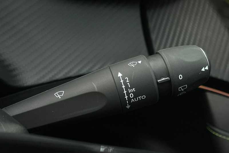 Used Peugeot E-2008 2022 for sale - 77588759: Photo 27