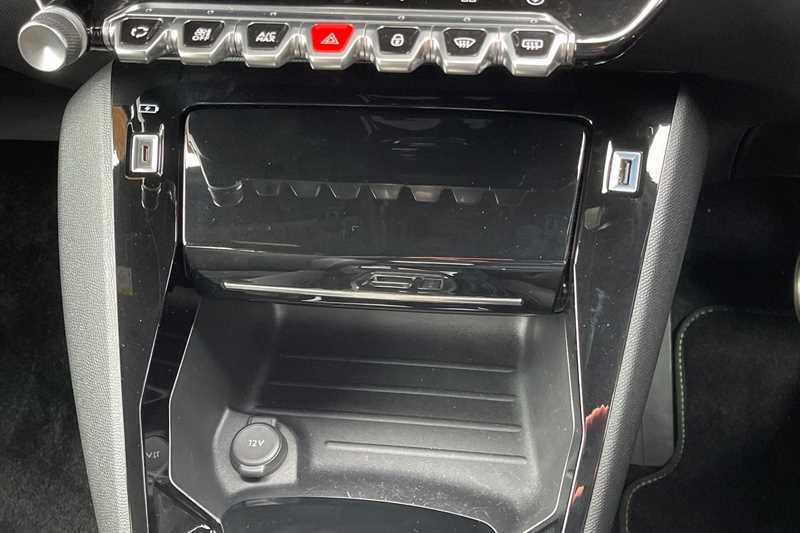 Used Peugeot E-2008 2022 for sale - 77588759: Photo 34