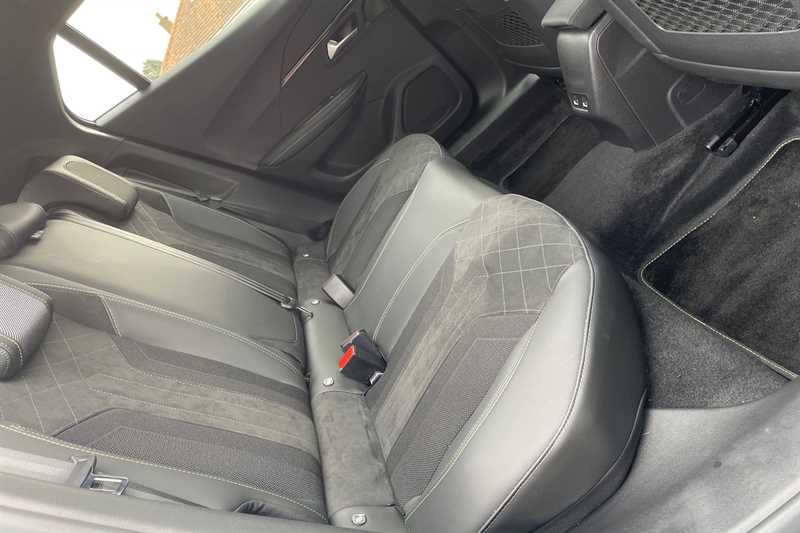 Used Peugeot E-2008 2022 for sale - 77588759: Photo 47