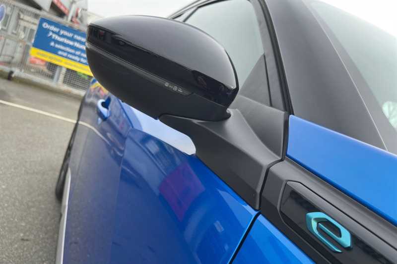 Used Peugeot E-2008 2022 for sale - 77588759: Photo 55