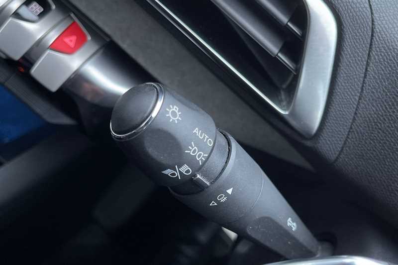 Used Peugeot 3008 2023 for sale - 77513603: Photo 28