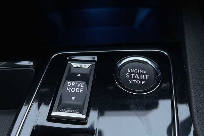 Used Peugeot 3008 2023 for sale - 77513603: Photo 29