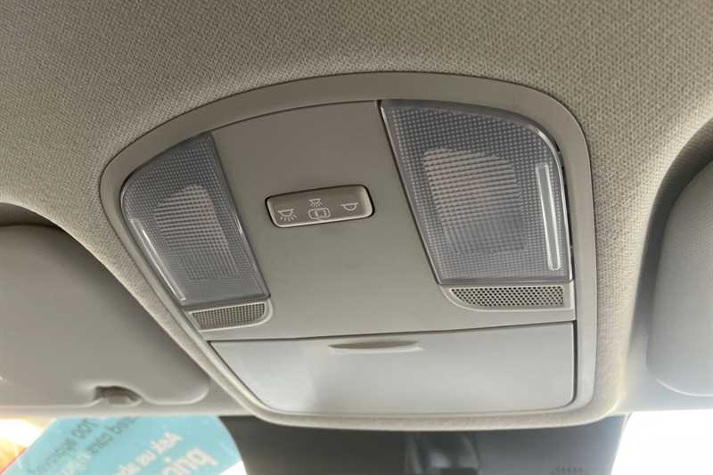 Used Kia Stonic 2022 for sale - 77513564: Photo 33